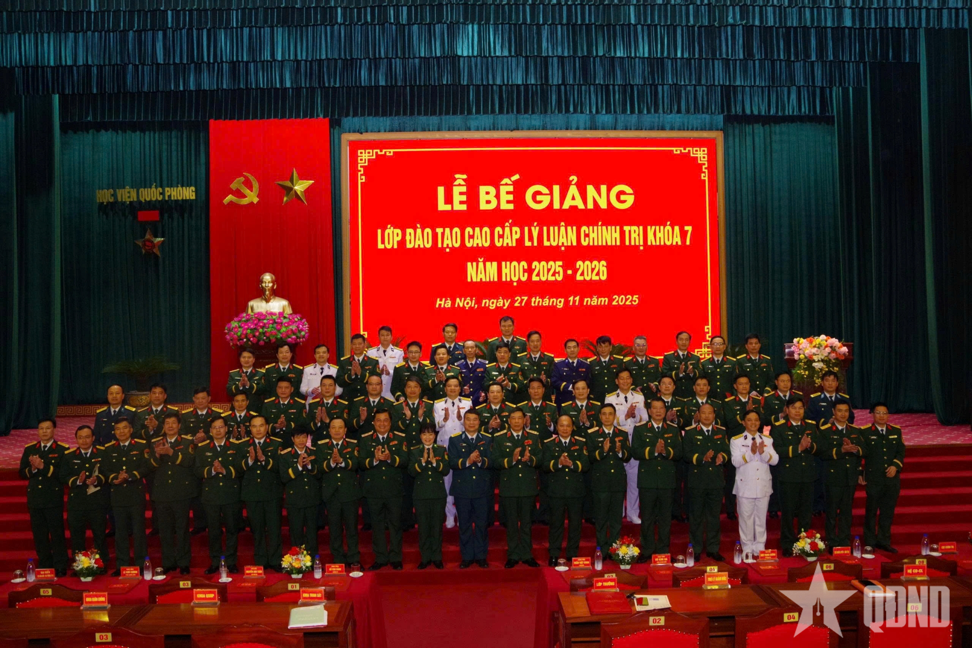 Học viện Quốc phòng bế giảng lớp đào tạo cao cấp lý luận chính trị khóa 7